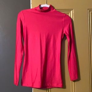 Women’s Under Armour Shirt